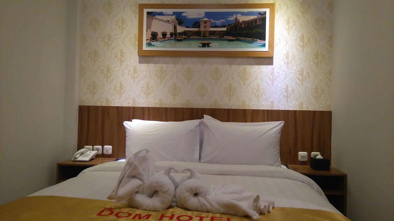 Dom Hotel Jogja Ngaglik Exterior foto